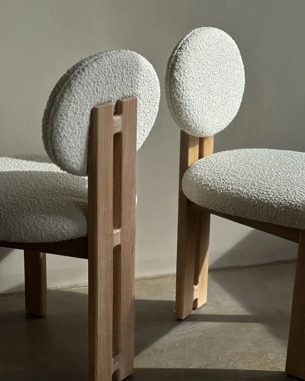 What Makes a Living Room Furniture Set Unique? - Belaré Home