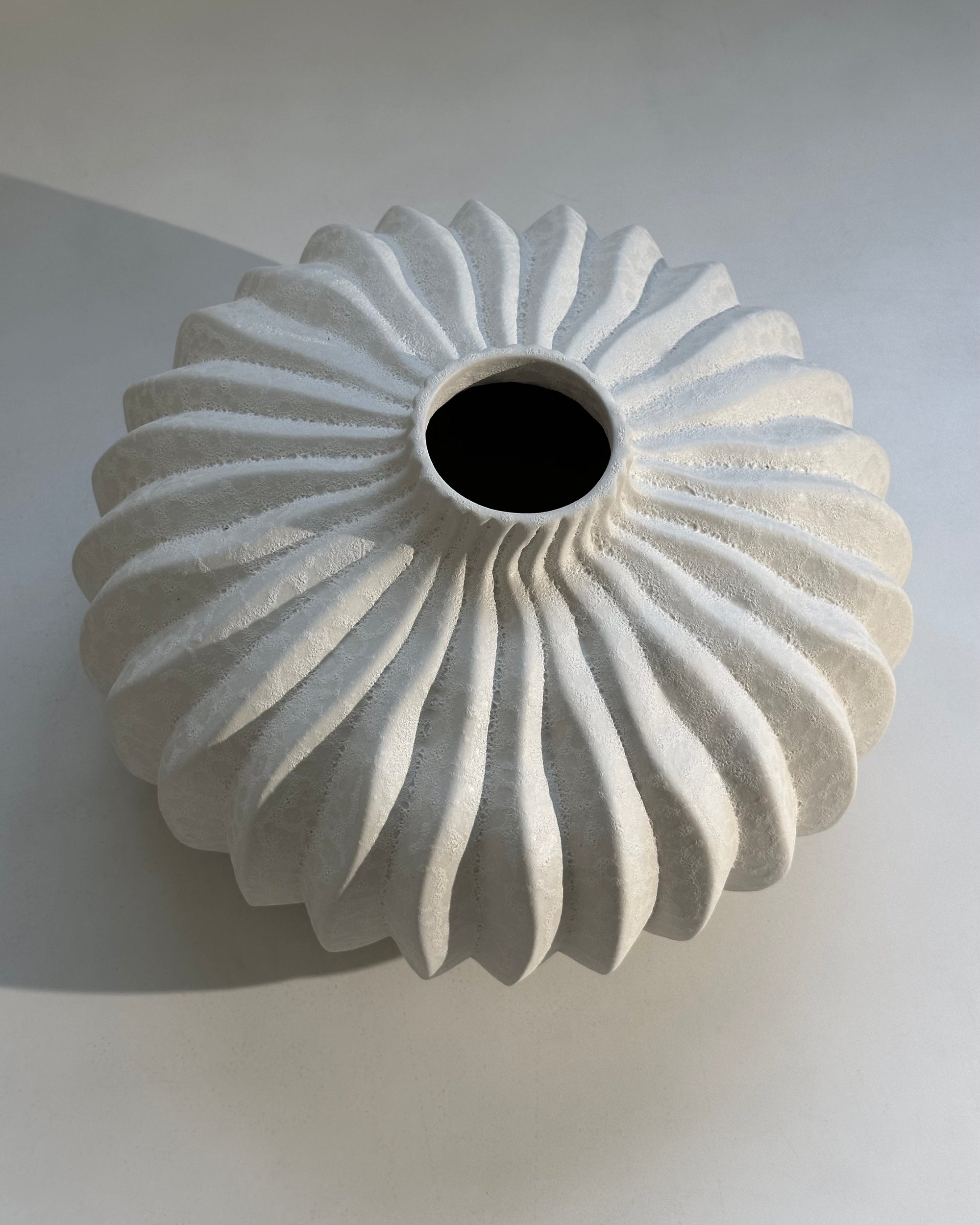 Loretta Squat Vase - Belaré Home