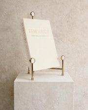 13" Luxe Gold Metal Display Easel - Belaré Home